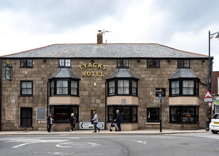 Tyacks Hotel