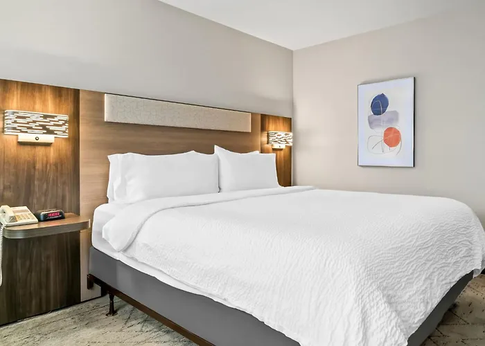 Holiday Inn Express Lapeer By Ihg