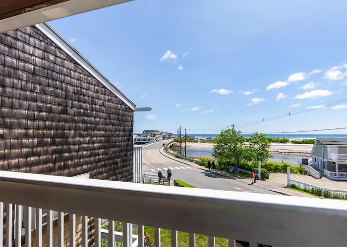 Aspinquid Resort