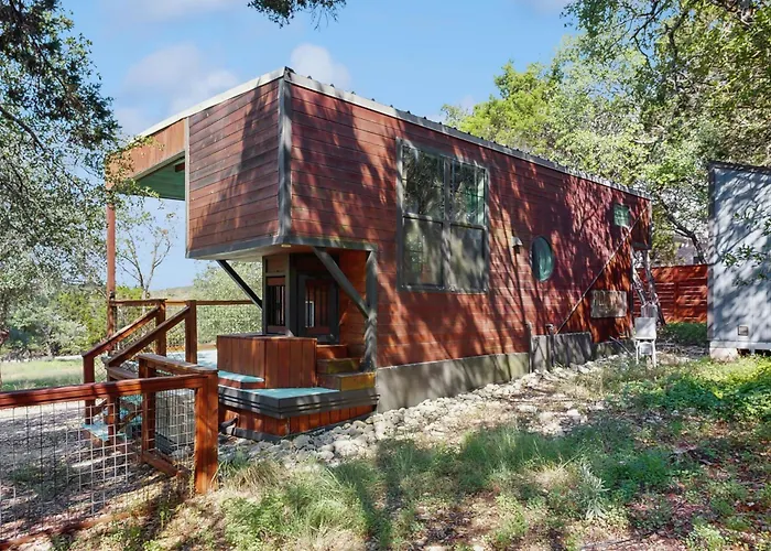Chimney Rock Tiny Home Canyon Lake