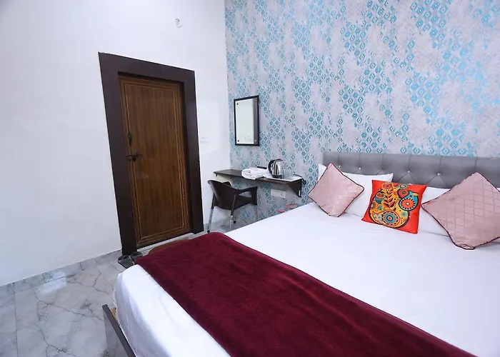 Sia Taj Hotel Nearest Taj Mahal Agra