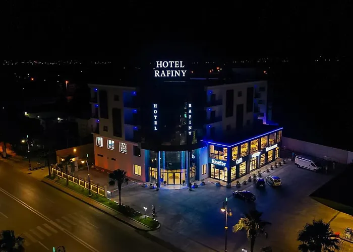 Rafiny Hotel