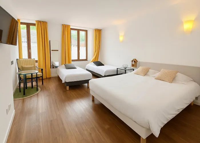 Hôtel de Genève , Faverges-Seythenex 74210, Haute Savoie