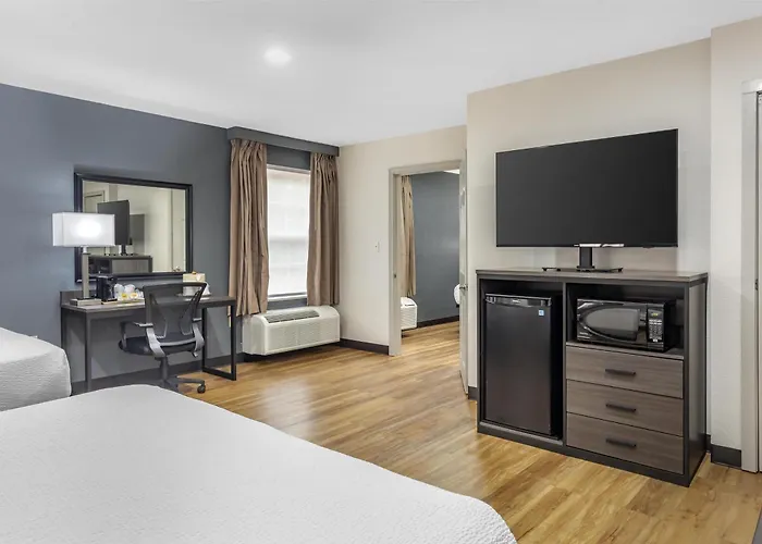 Best Western Mystic Hotel