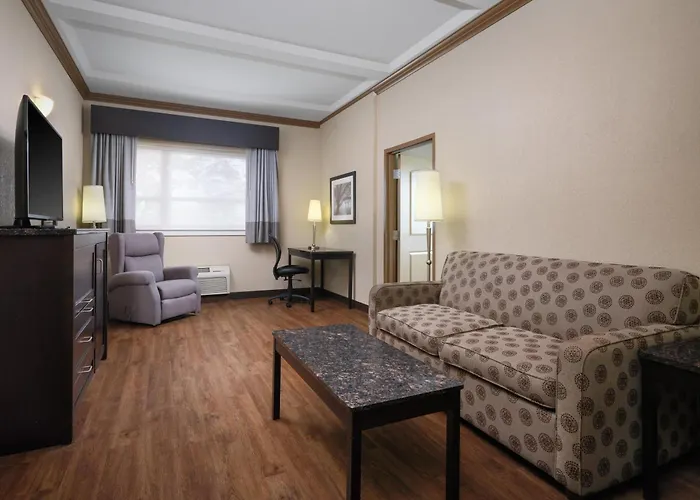 Best Western Plus Kamloops Hotel