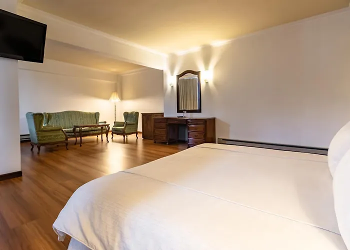 El Rey Palace Hotel