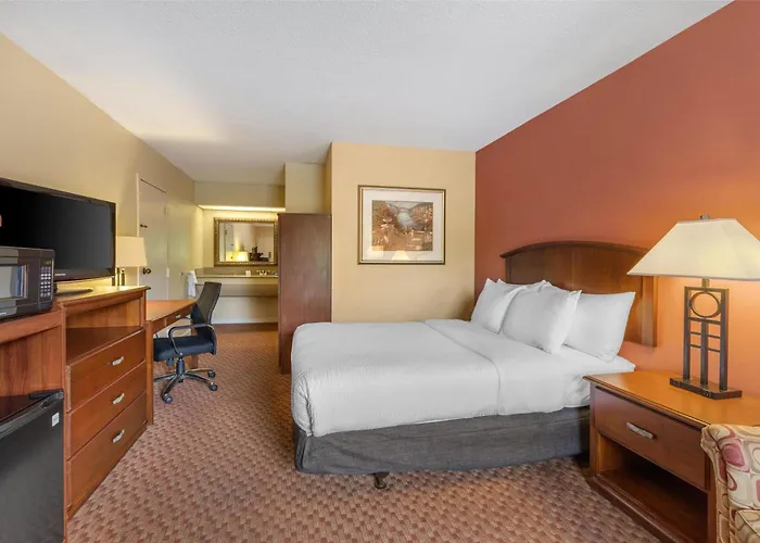 Best Western Hickory