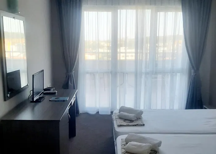 Hotel Ray