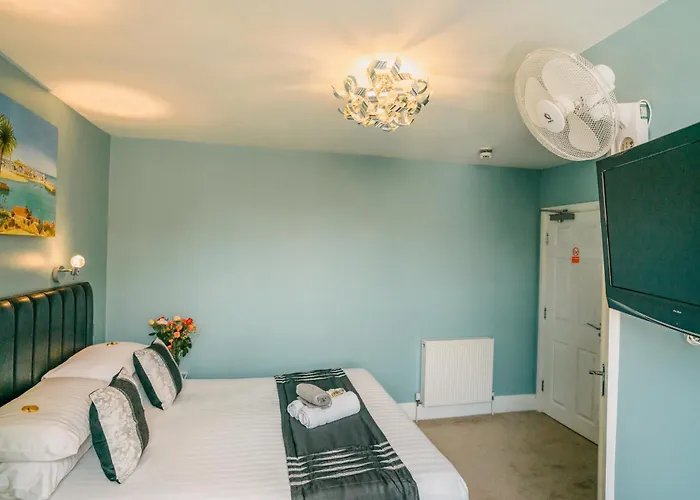 Oyo Minerva Guesthouse