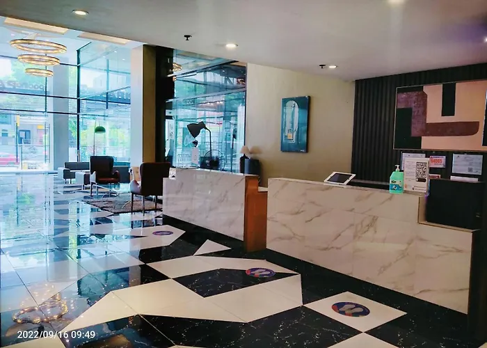 Pacific Park Hotel