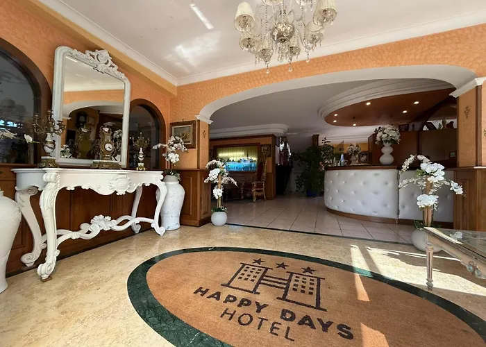 Hotel Happy Days