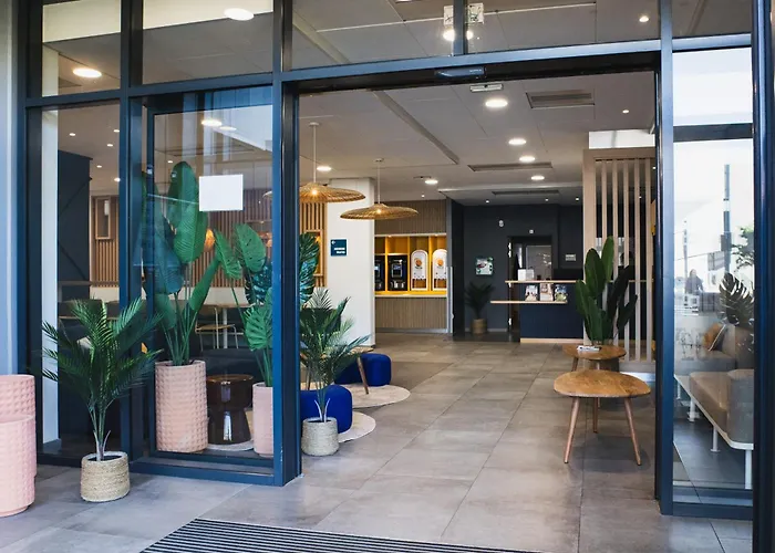 Kyriad ECO - Clermont Ferrand Estaing