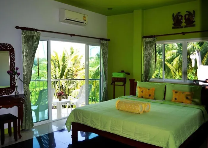 Sairougn Seaview Hotel