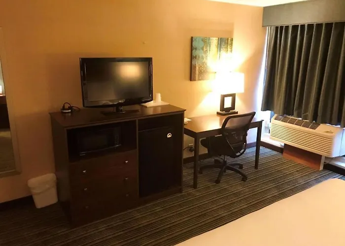 Best Western Woodhaven Inn