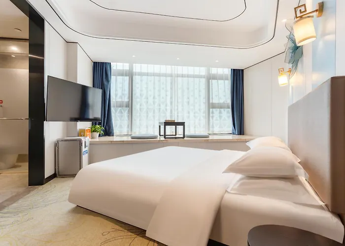 Shengming International Hotel - Free Shuttle Service To Chongqing Jiangbei Airport