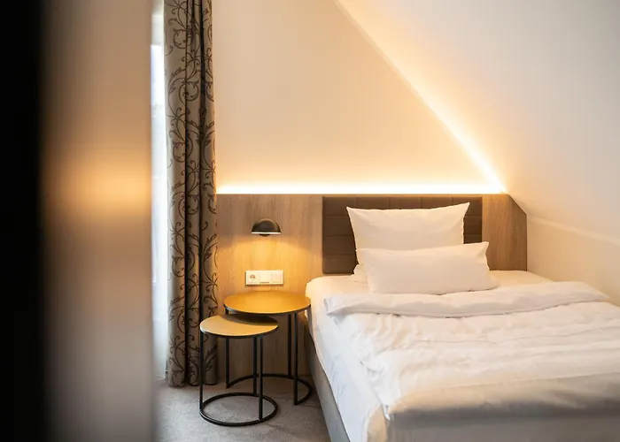 Stadthotel Dinklage, Self Check-in&Restaurant direkt am Hotel