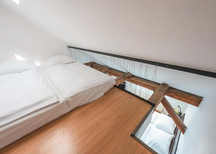 Atik Rooms
