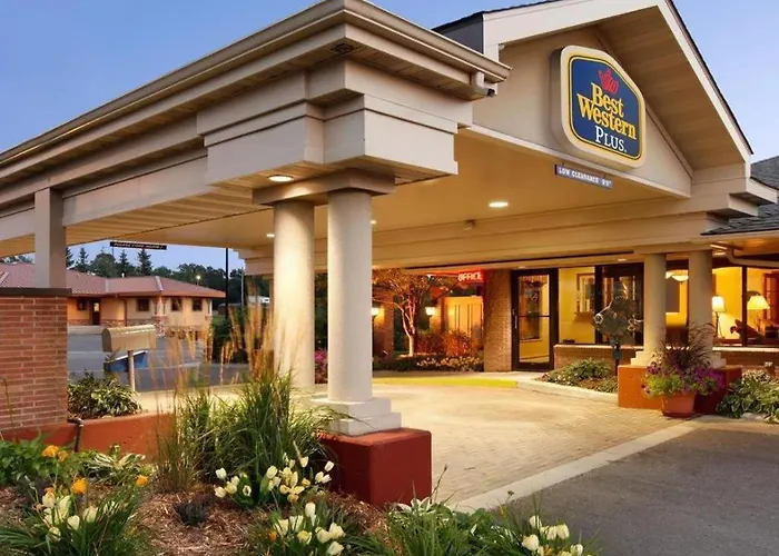 Quality Inn & Suites Detroit Lakes
