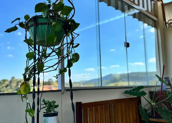 Suíte Casa de Luz-Lar na Serra-Quarto-01 - Duplo ou Triplo