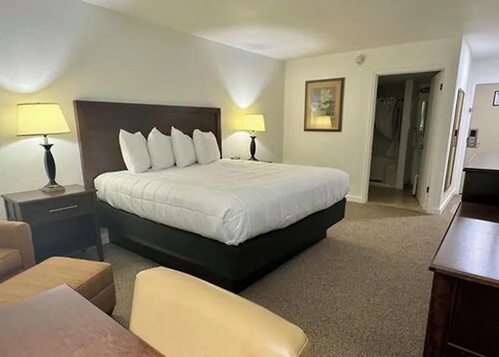 Heritage Hotel Of Quincy