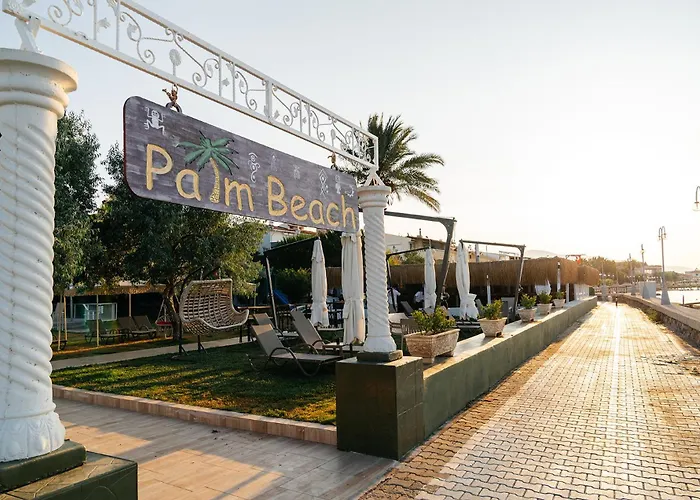 Palm Beach Hotel