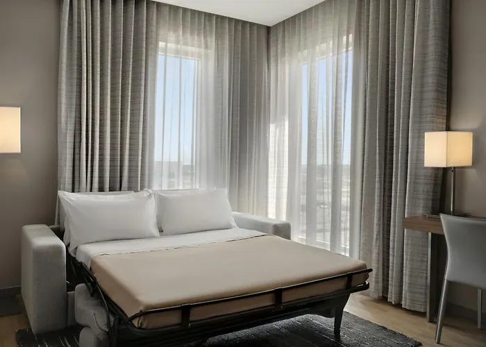 Ac Hotel Cincinnati At Liberty Center
