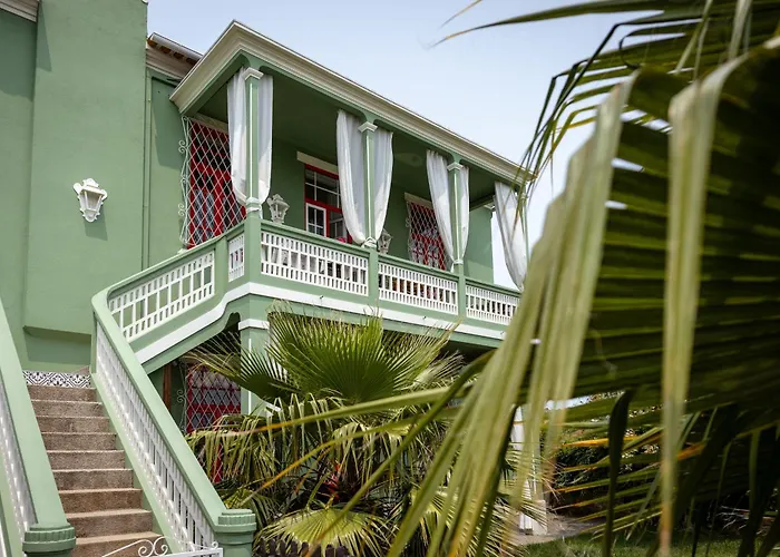 Vintage Balcony Guesthouse & Suites Ovar