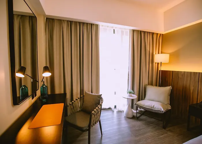 The Maximilian Hotel