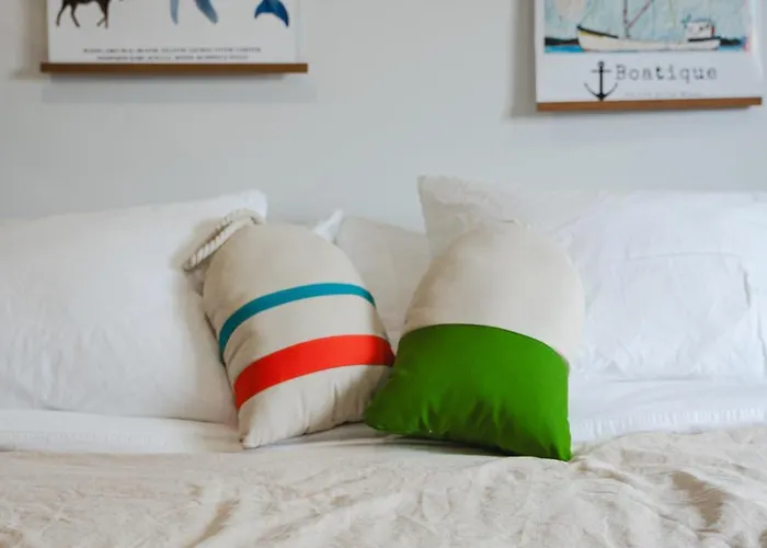 Homeport Suites&Residences