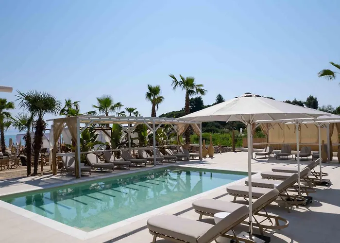 Linari Sea & Suites