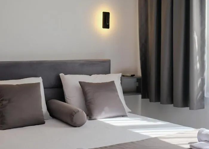 Kariva Hotel