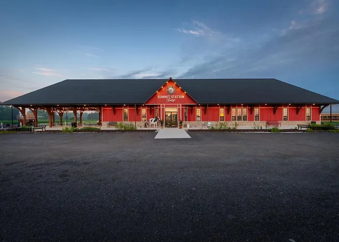 Holiday Inn Express Hamilton - Upper James By Ihg