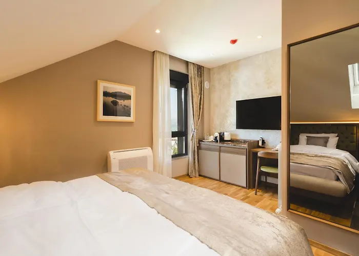 Rezident Boutique Hotel