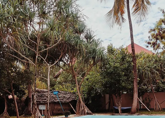 Laguna Palace Resort