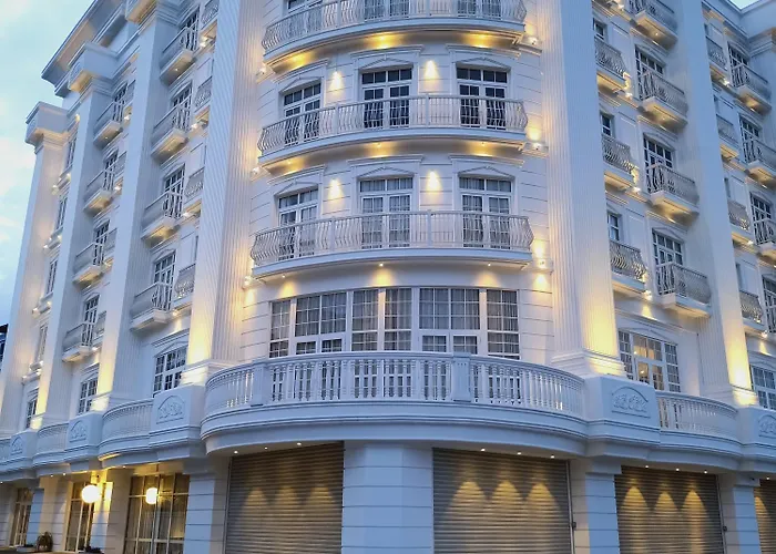 The Palazzo Chakolas