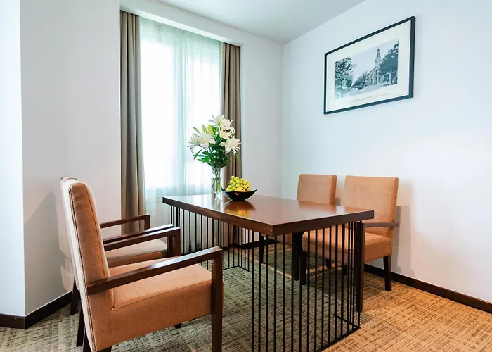 Pearl River Hotel