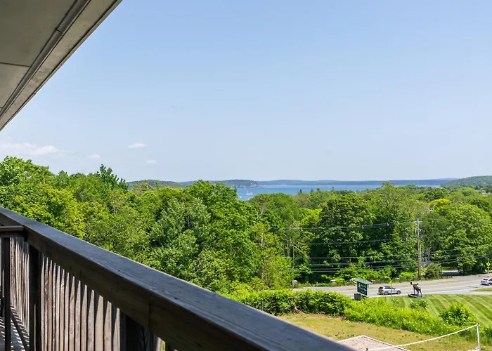 Wonder View Inn - Bar Harbor Collection