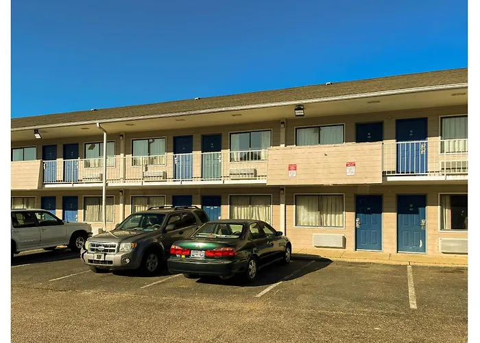 Motel 6 Millington Tn