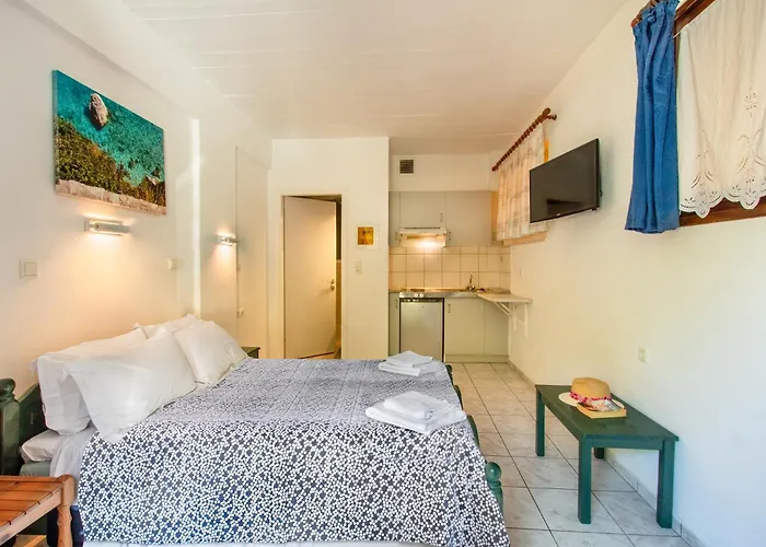 Nefeli Hotel