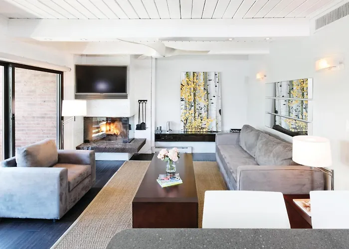 Aspen Square Condominium Hotel