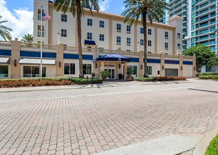Hampton Inn & Suites St. Petersburg/Downtown