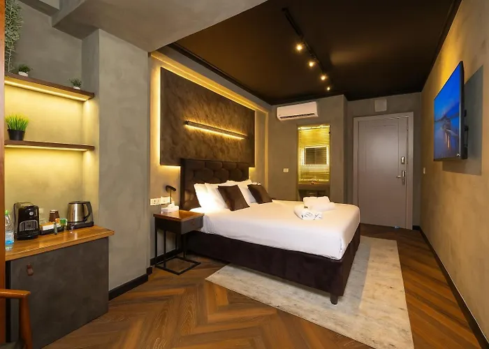 Mamilla View Urban - Boutique Hotel