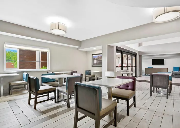 La Quinta By Wyndham Batavia