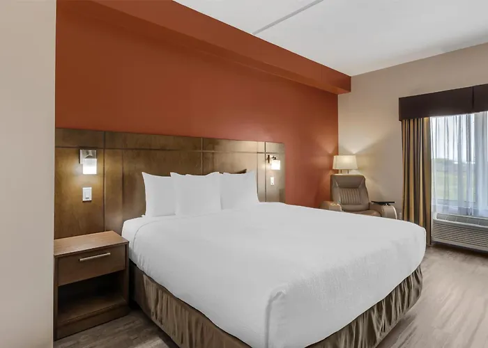 Best Western Plus Winnipeg West