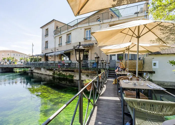 Le Bassin Hôtel Restaurant