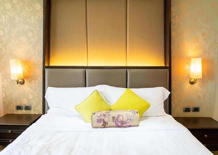 Fab Hotel Seven Inns Near New Delhi Airport