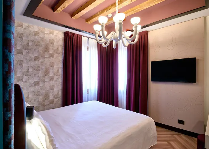 Hotel Ca' D'Oro - WENICE Deep Culture