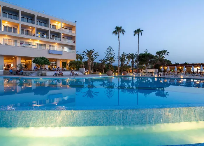 Leptos Panorama Hotel