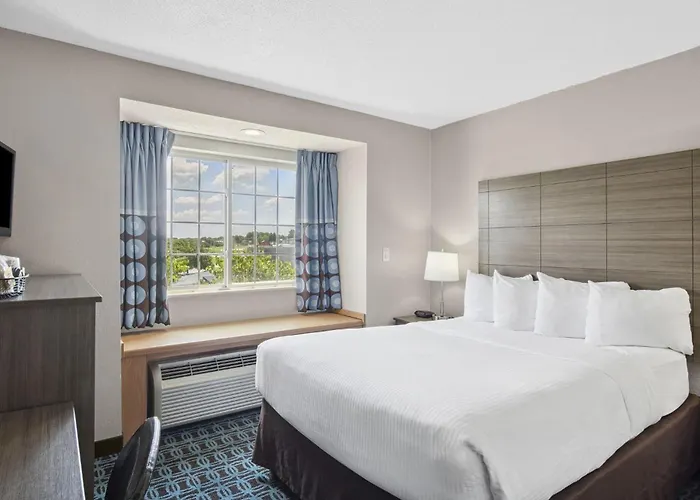 Sonesta Essential Hotels & Suites Kansas City Blue Springs