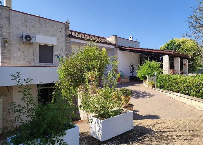 Contrada Macchia B&B